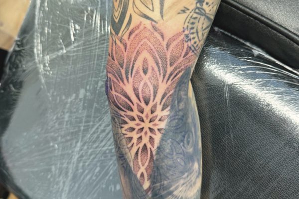 Dotwork Tattoo im Tattoo Studio Günzburg